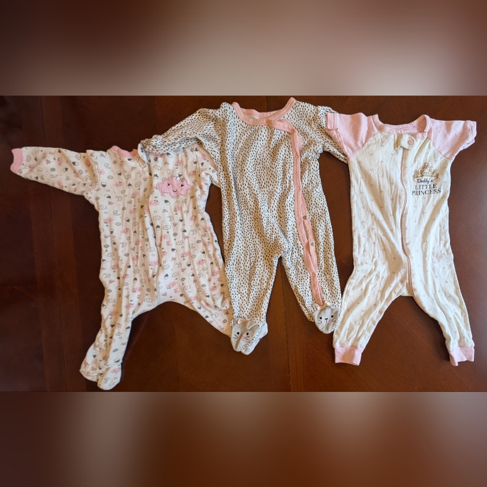 Baby Girl Sleeper Bundle Of 5 Pieces (Footed & Open Foot)